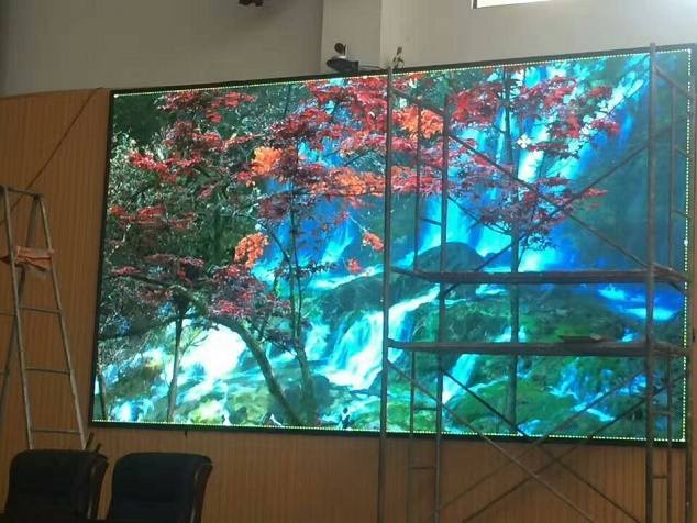 LED顯示屏 LED顯示屏