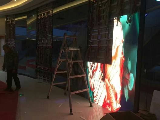 戶外LED顯示屏，LED顯示屏