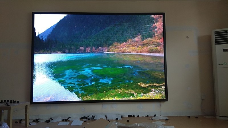 LED顯示屏,成都LED顯示屏，室內(nèi)全彩LED顯示屏