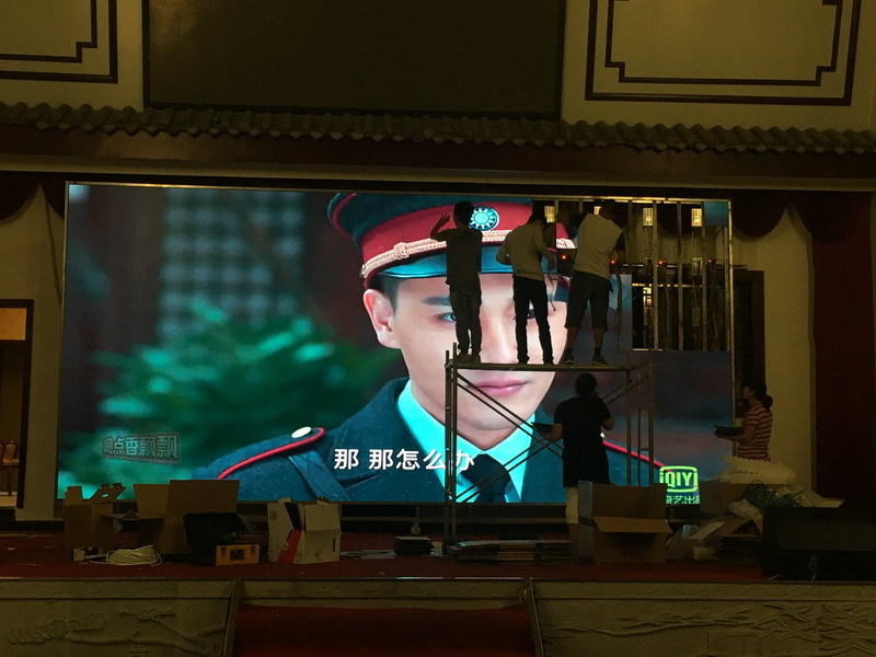 LED顯示屏 LED顯示屏